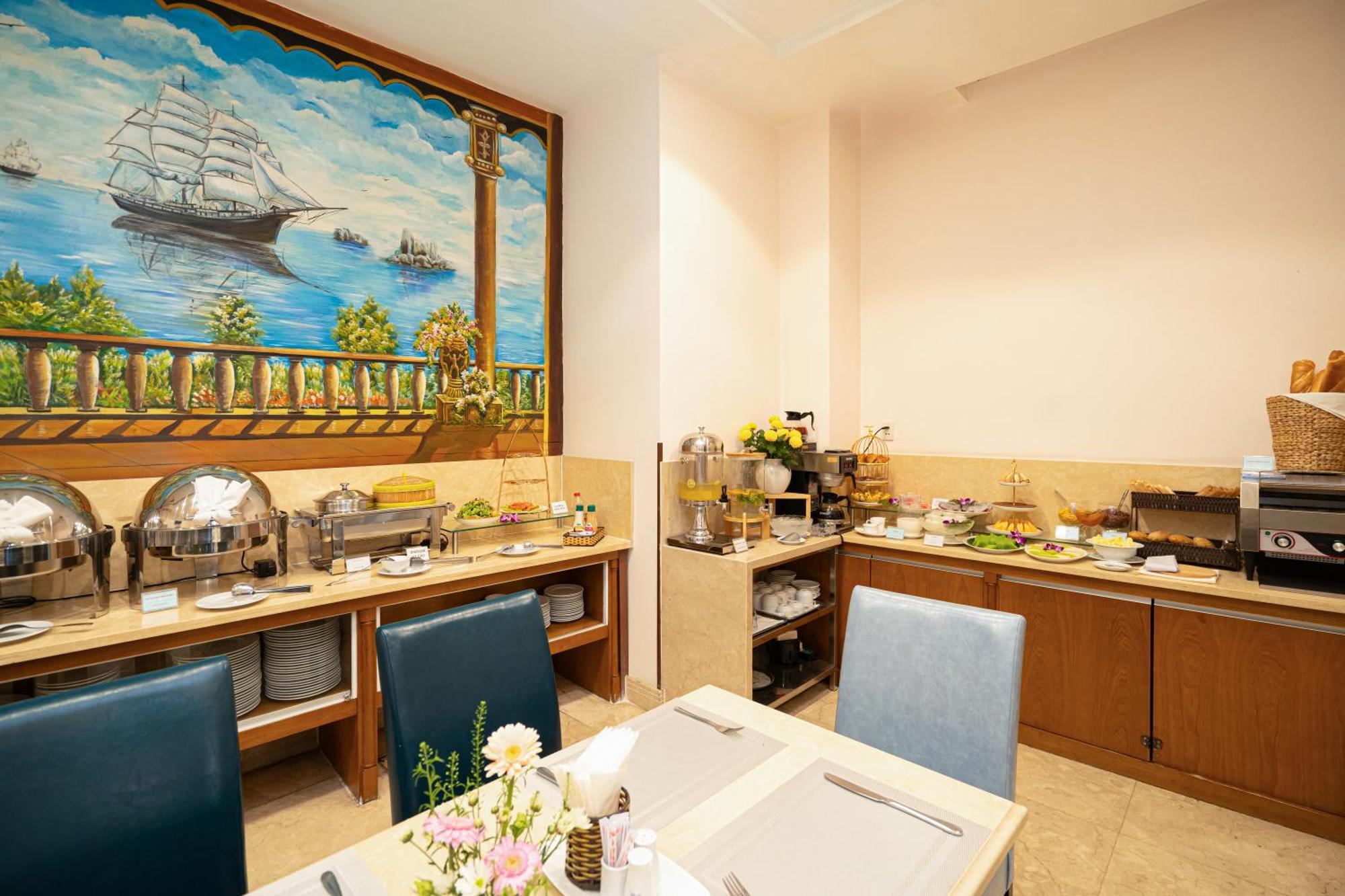 Cap Town Hotel Хошимин Экстерьер фото