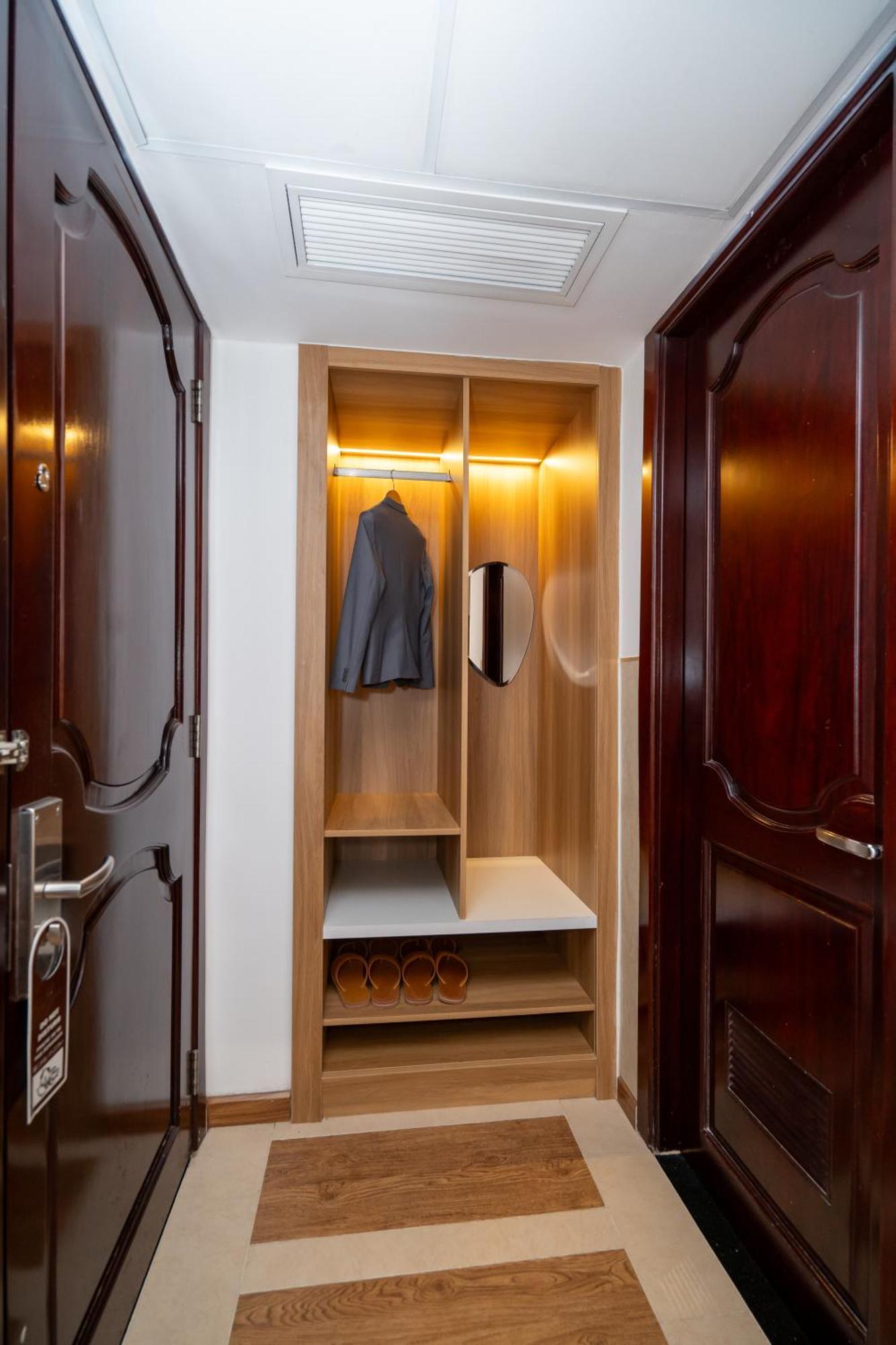 Cap Town Hotel Хошимин Экстерьер фото