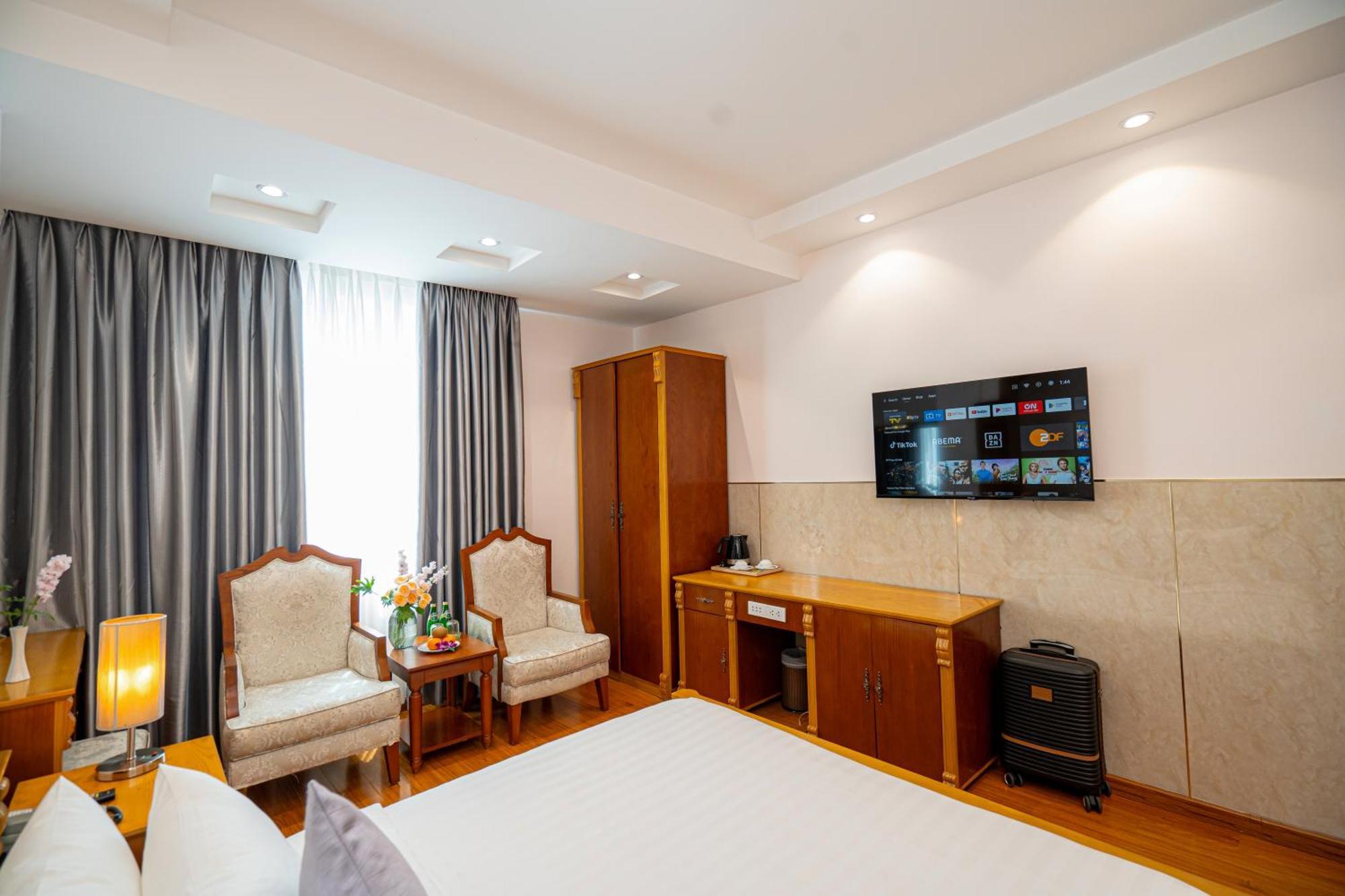 Cap Town Hotel Хошимин Экстерьер фото